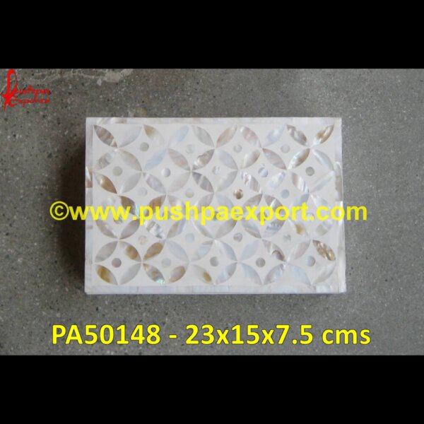 Mother Of Pearl Storage Box PA50148 Mother Of Pearl Boxes Korea, Mother Of Pearl Boxes India, Mother Of Pearl Boxes For Sale, Mother Of Pearl Box Uk, Mop Box Set, Mop Box, Large Mother Of Pearl Jewellery Box, MOP Inlay Box.jpg