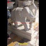 Natural White Marble Statue