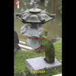 Natural Stone Lamp Post For Garden