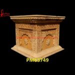 Carving Natural Sandstone Pillar