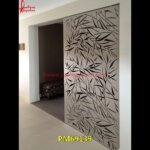 Leaves And Design Carved Marble Partition