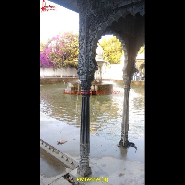 PM69559 (B) the marble arch,the marble arch hotel,to marble arch,types of stone arches,victoria marble arch,horse marble arch,horse sculpture marble arch,how are stone arches built,how to buil.jpg