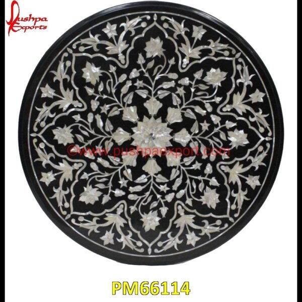 Round Black Marble Table Top And Flower Pichkari PM66114 mughal pietra dura,mosaic marble medallions,metal inlay in stone,medallion marble floor decor,marble tile medallions,marble mosaic medallion,marble medallion floor tile,marble inla.jpg