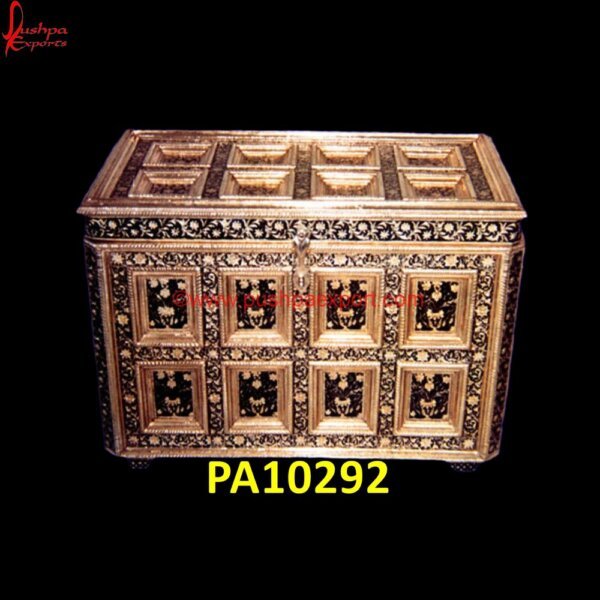 White Metal Box with Floral Pattern PA10292 White Metal Decorative Box, White Metal Rectangle Box, White Metal Ring Box, White Metal Trinket Box, Metal Decorative Boxes, White Metal Box, White Metal Chest, White Metal Dry Fruit Box.jpg